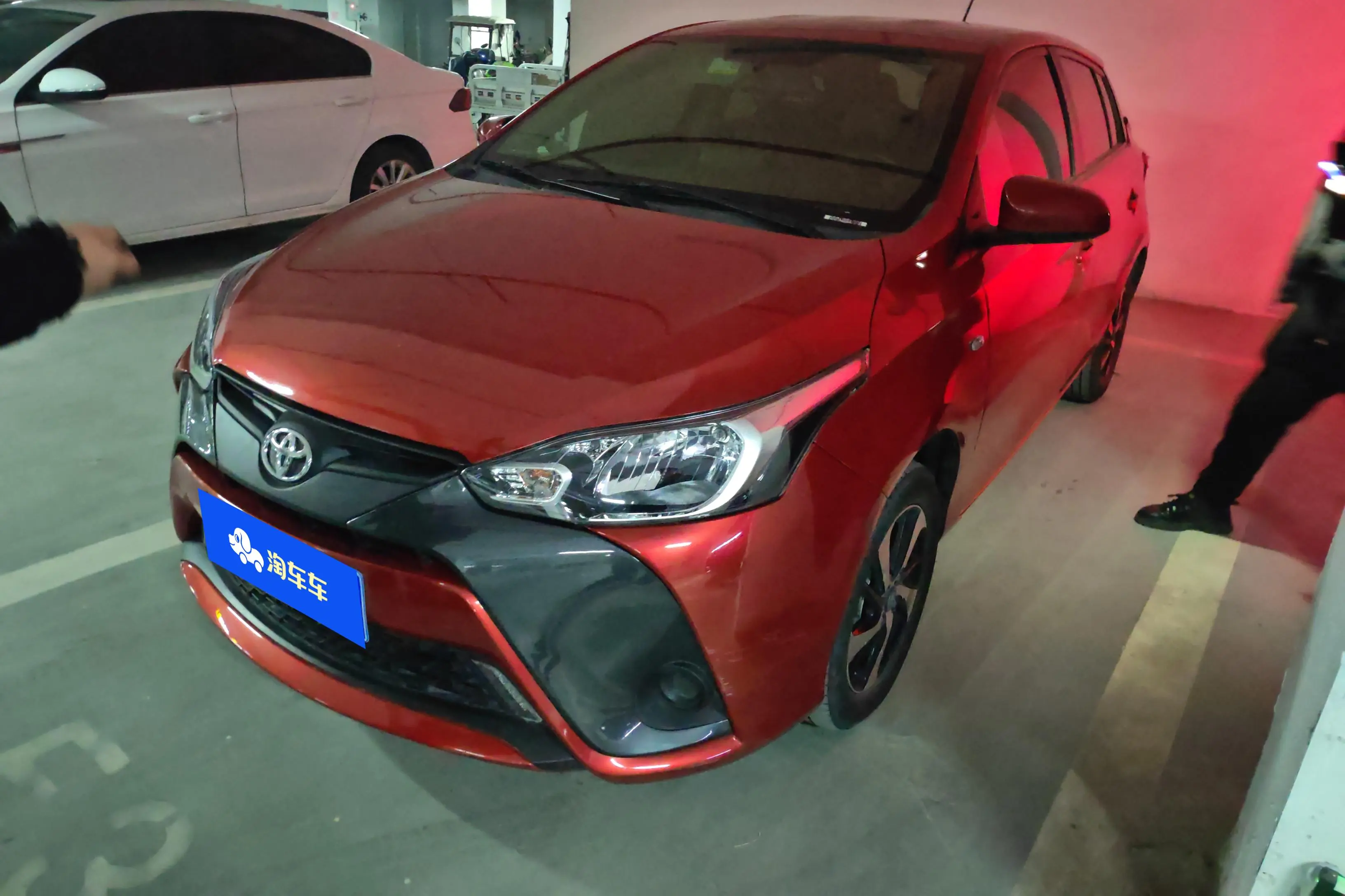 Toyota Yaris L  из Китая