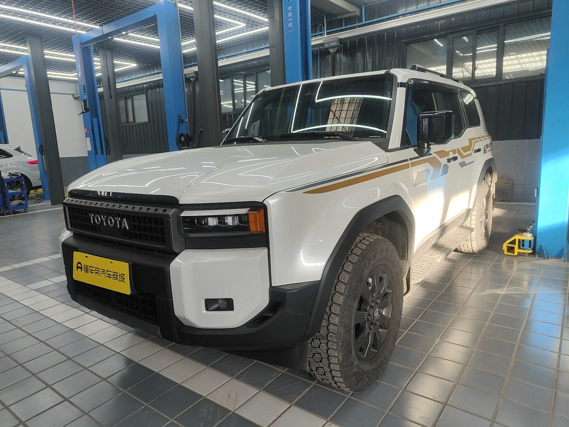 Toyota Prado  из Китая