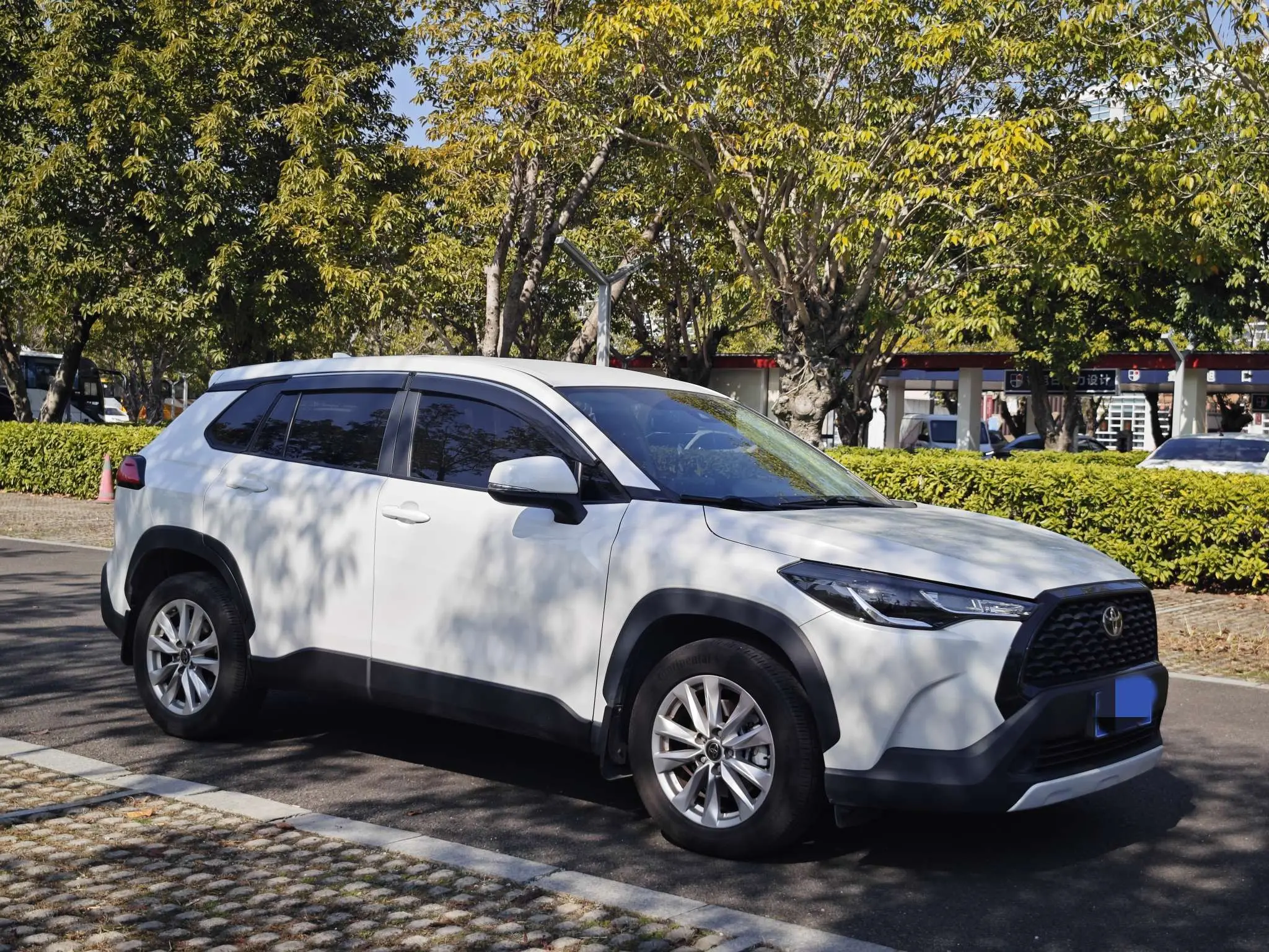 Toyota Corolla Cross  из Китая