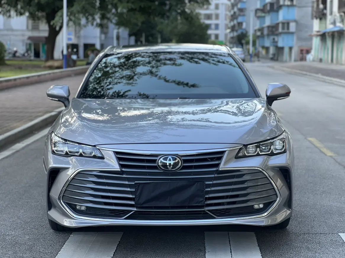 Toyota Avalon (Asian dragon)  из Китая