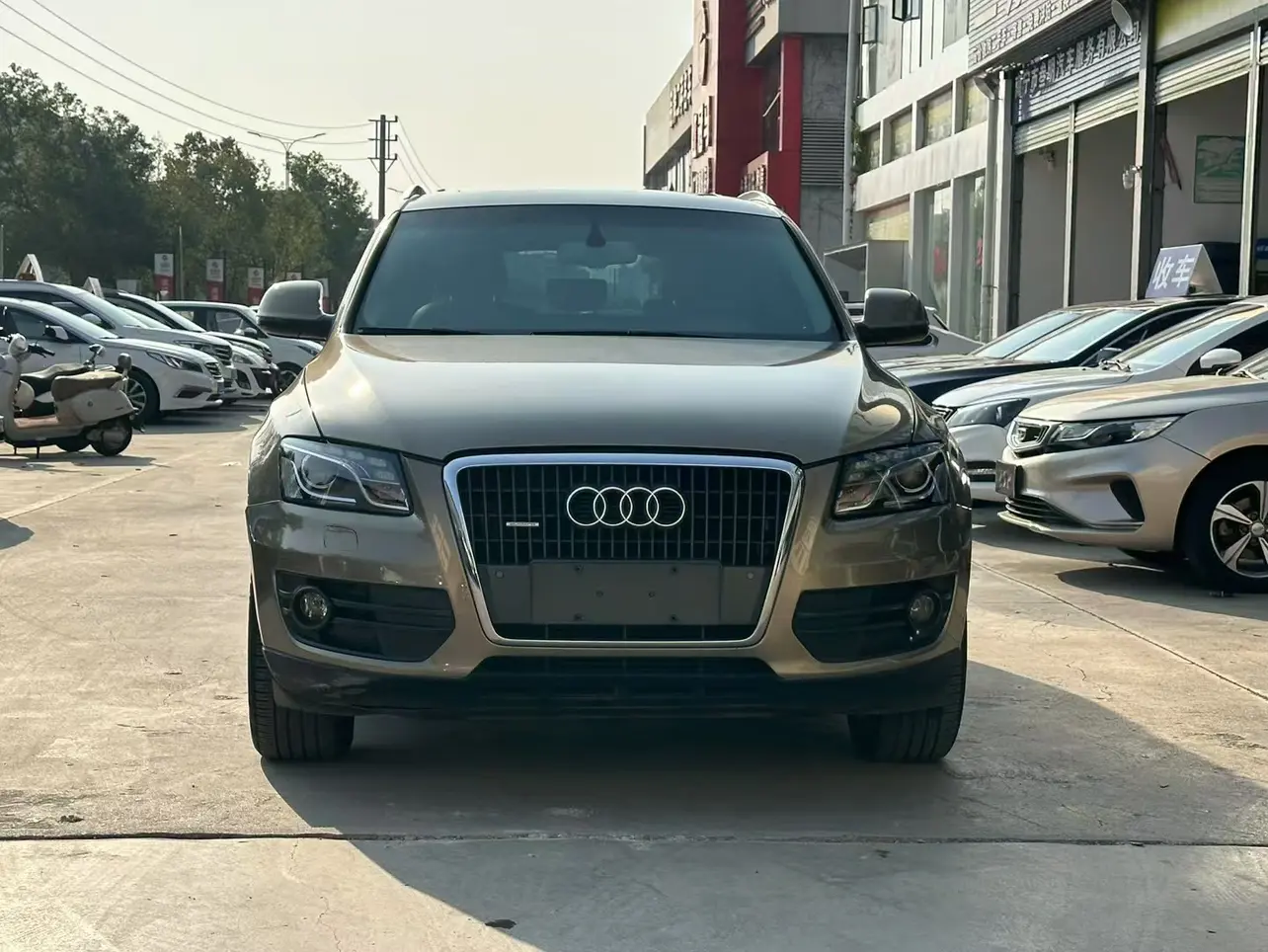 Audi Q5  из Китая