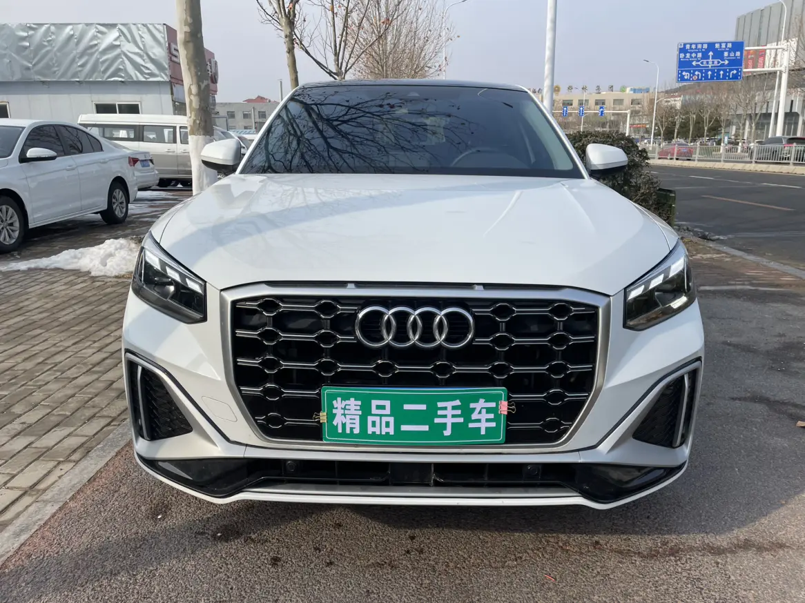 Audi Q2L  из Китая