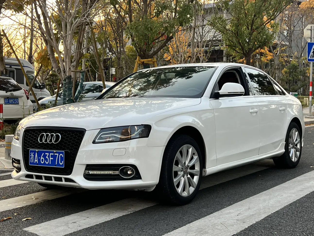 Audi A4L  из Китая