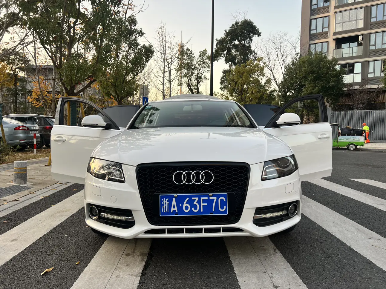 Audi A4L  из Китая