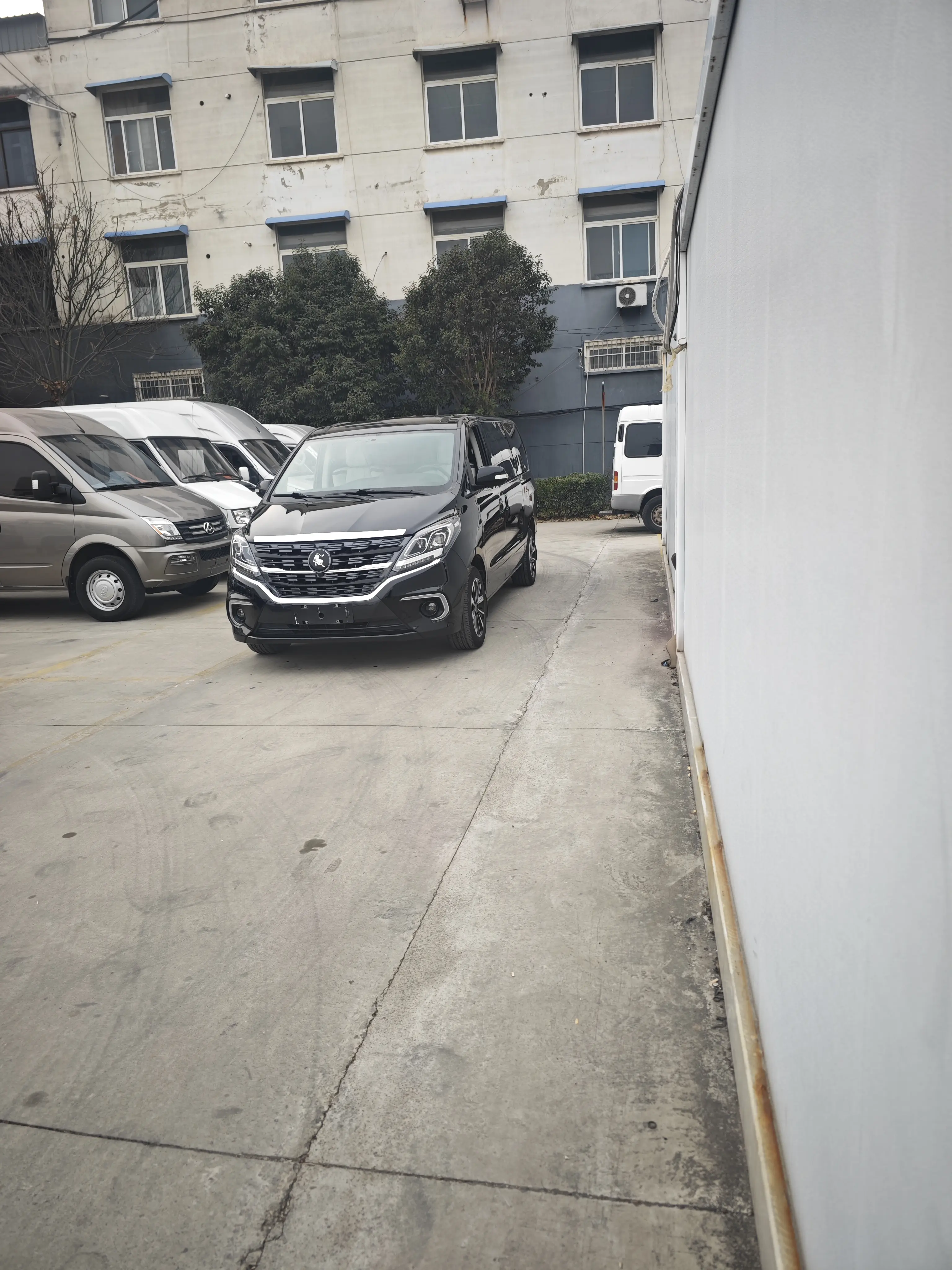 Forthing Fengxing M7  из Китая