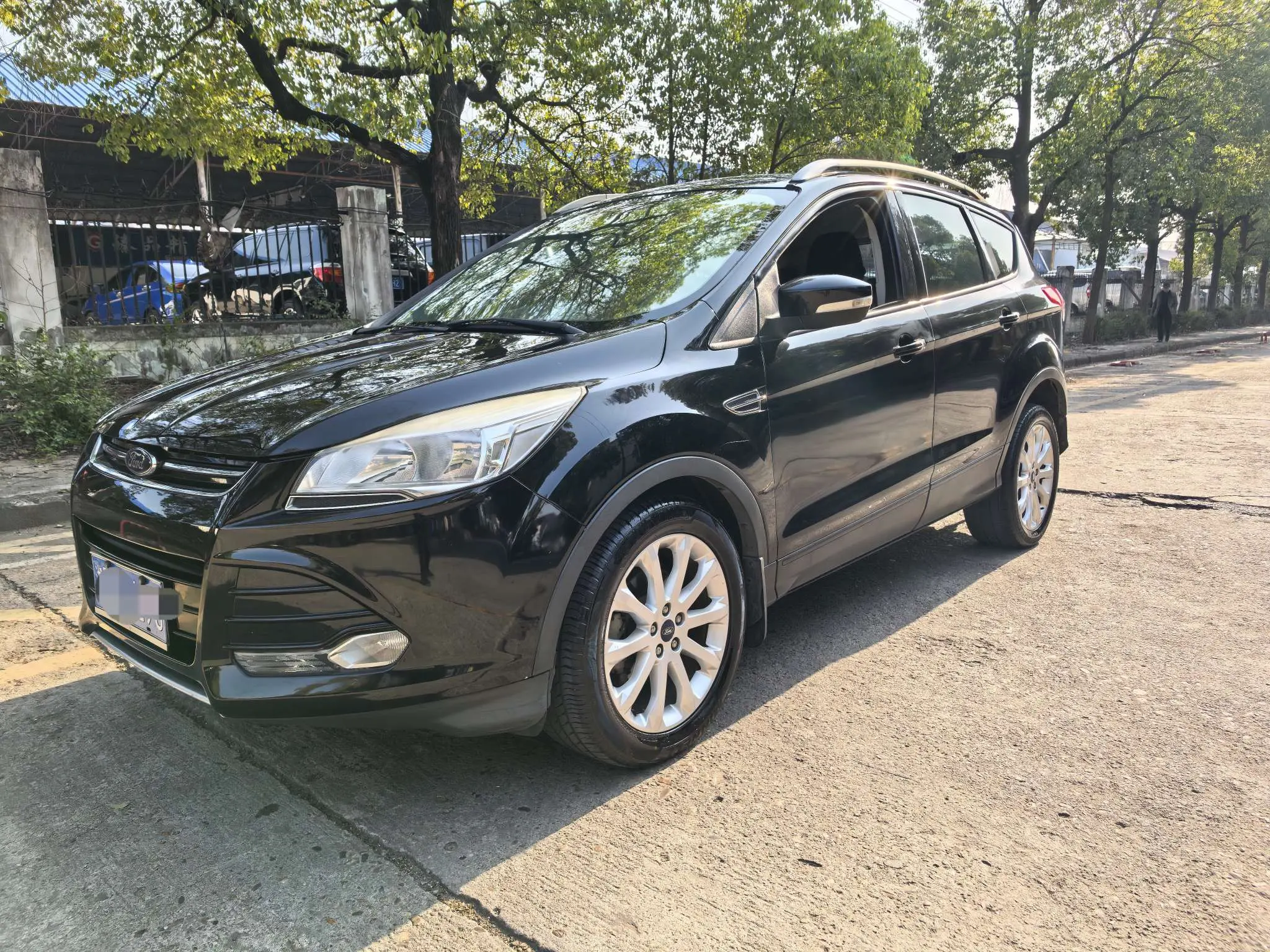 Ford Wing tiger  из Китая