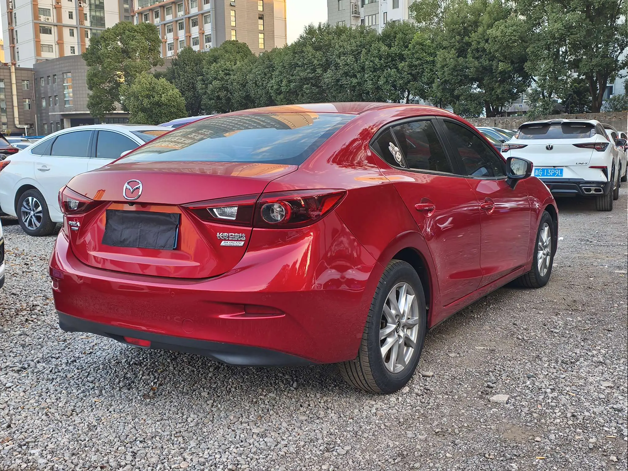 Mazda Axela (Mazda3)  из Китая