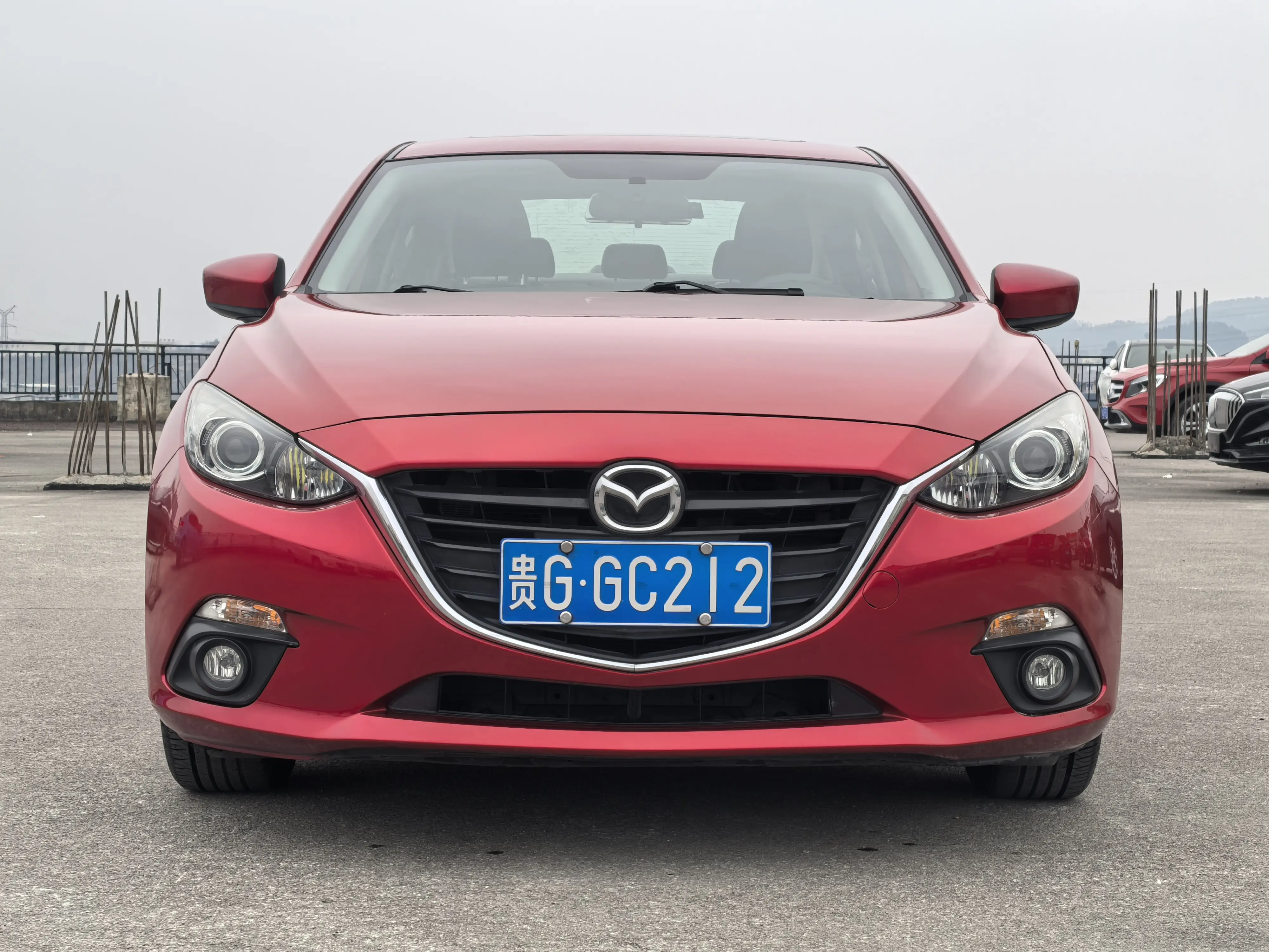Mazda Axela (Mazda3)  из Китая