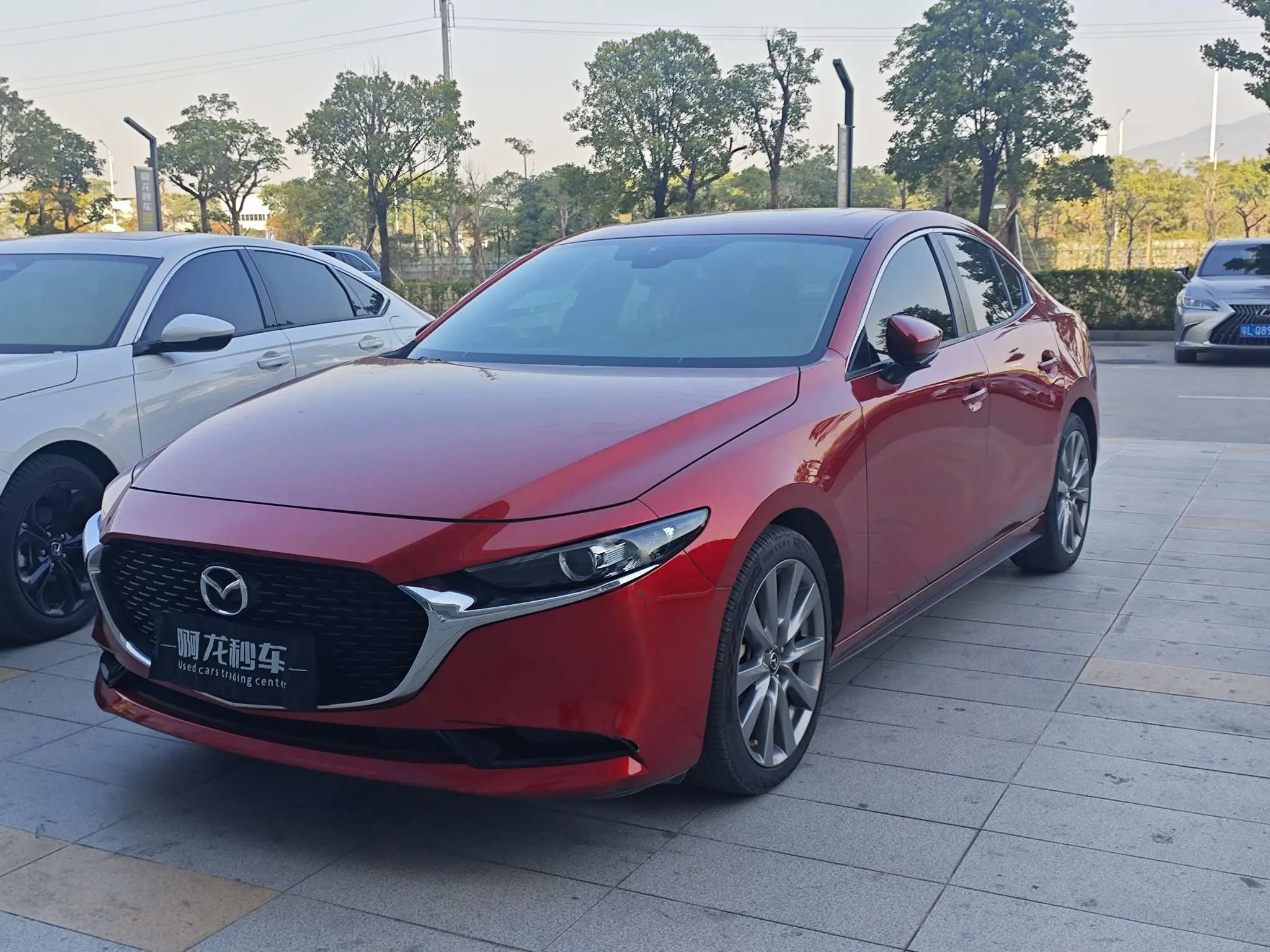 Mazda Axela (Mazda3)  из Китая