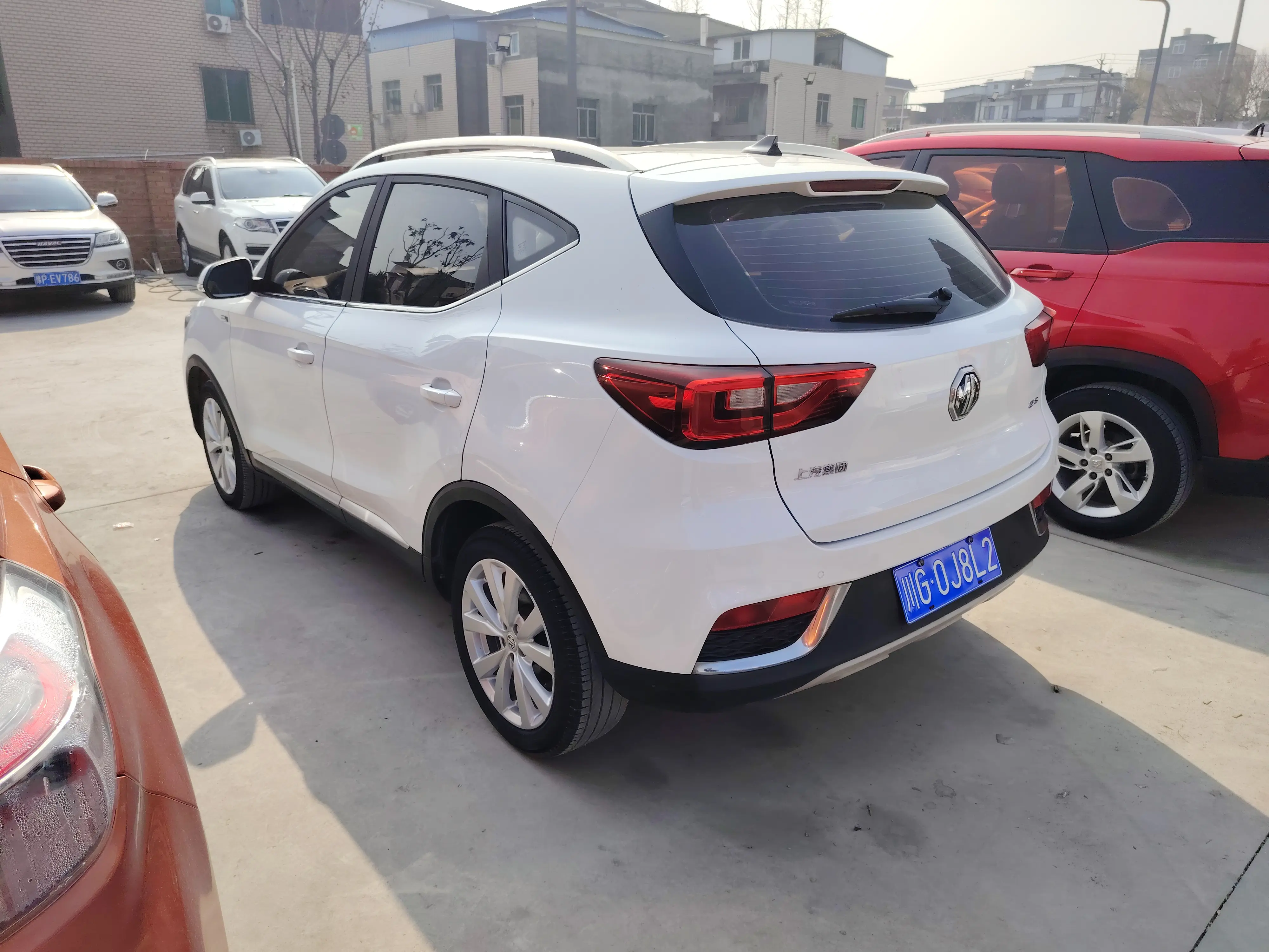 MG ZS  из Китая