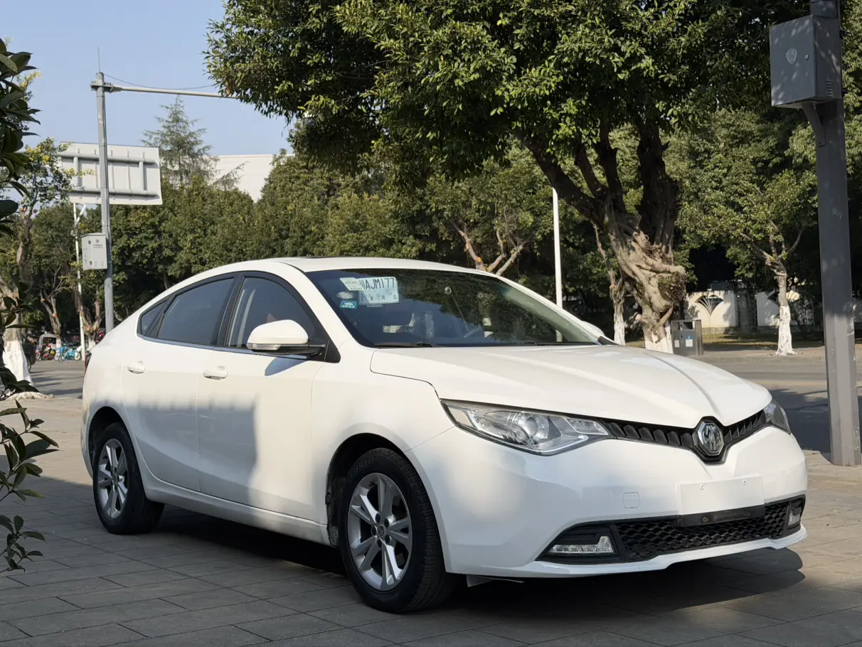 MG Ruixing  из Китая