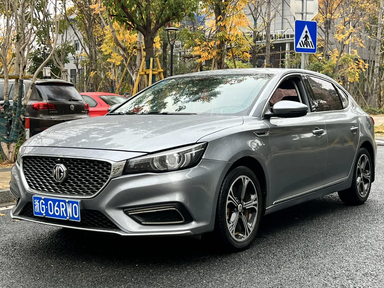 MG 6  из Китая