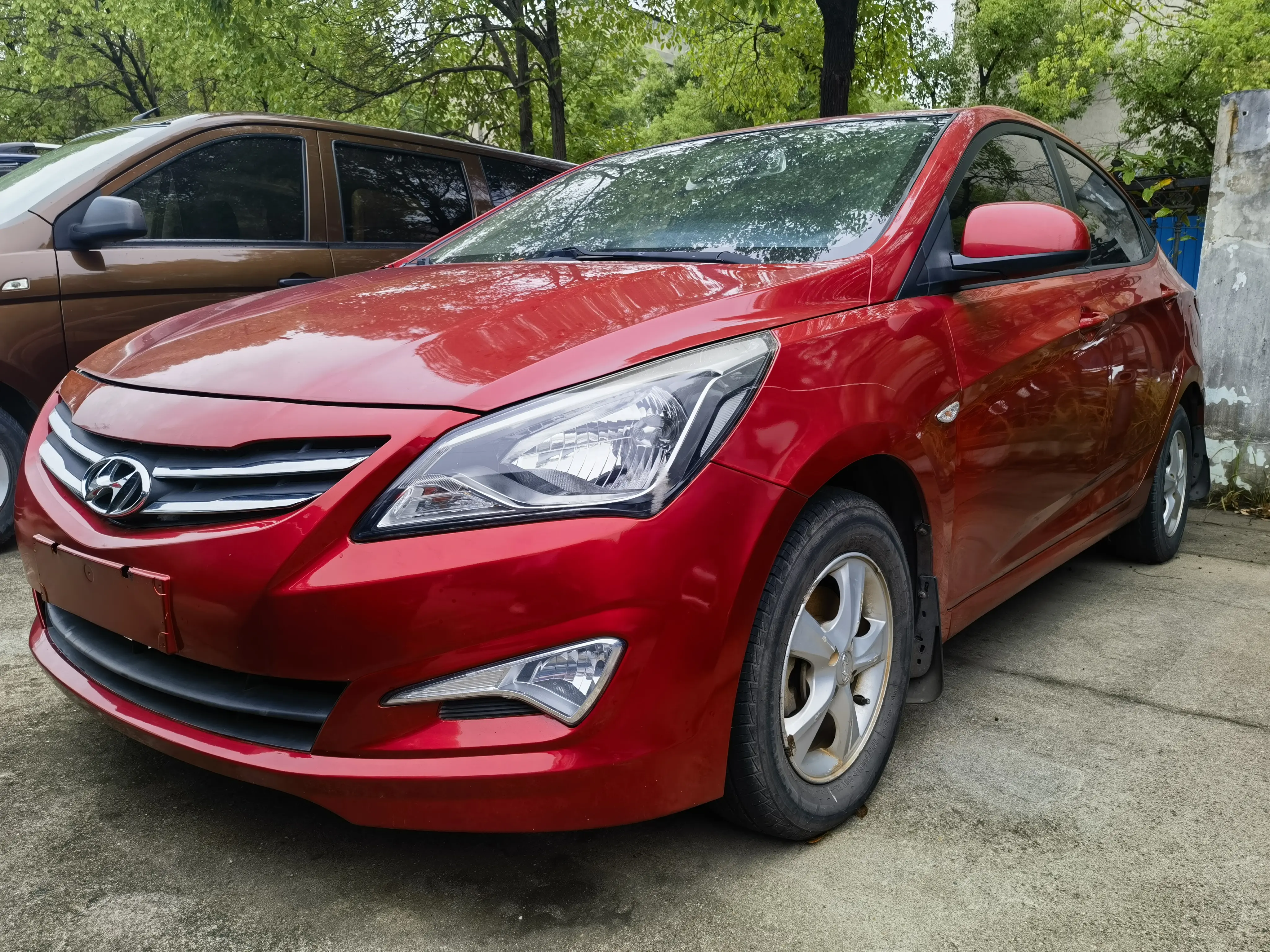 Hyundai Verna (Rena)  из Китая