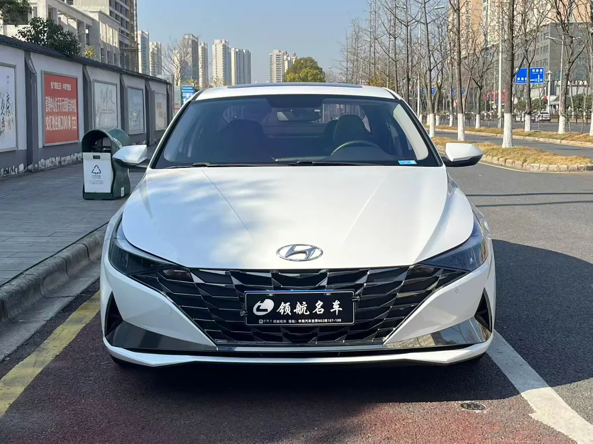 Hyundai Elantra  из Китая