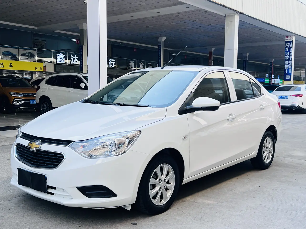 Chevrolet Sail  из Китая
