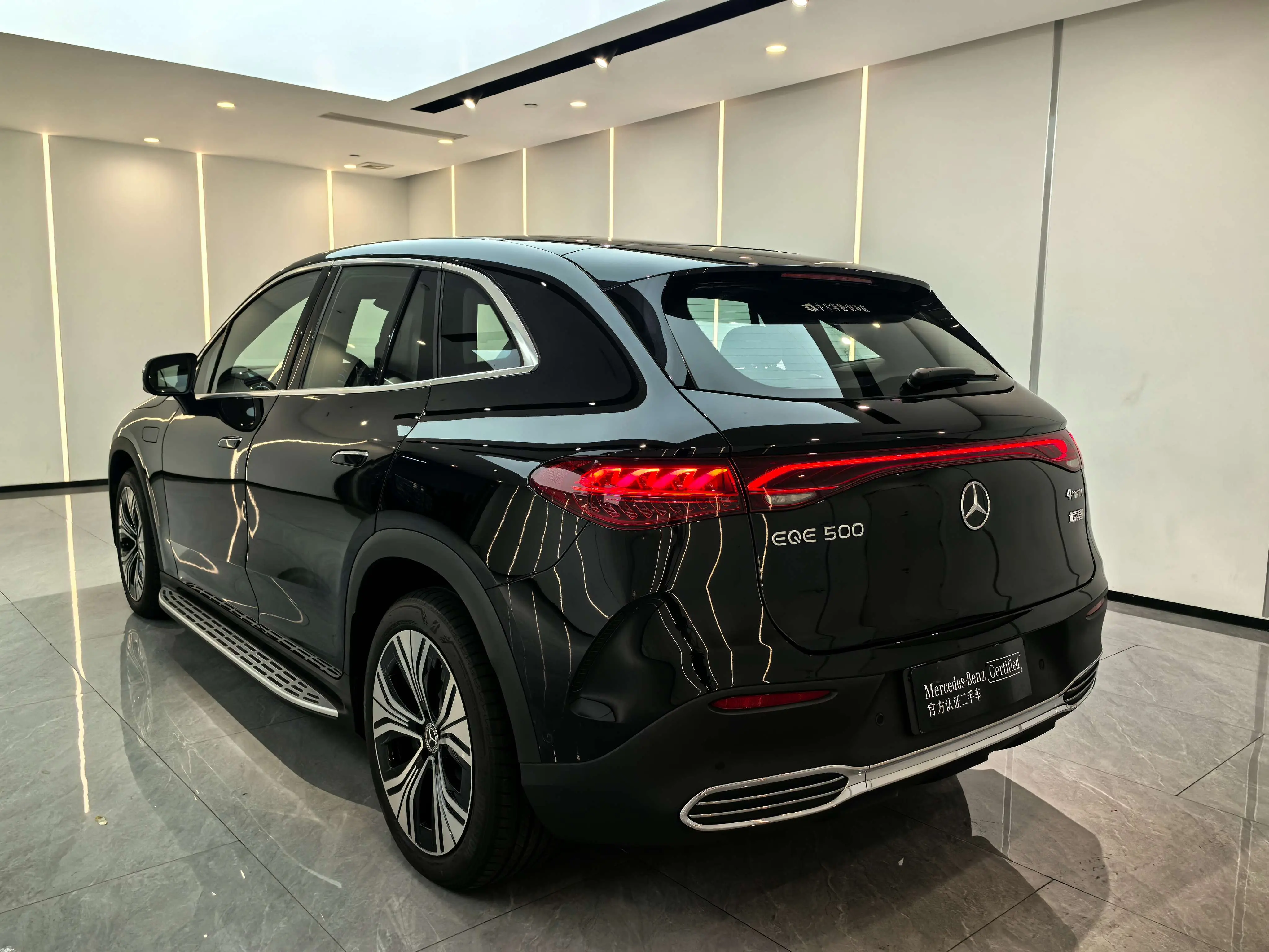 Mercedes-Benz EQE SUV  из Китая
