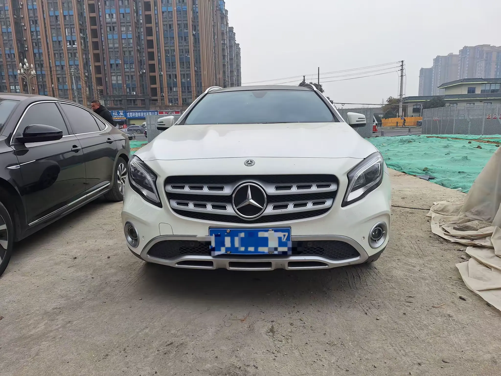 Mercedes-Benz GLA  из Китая