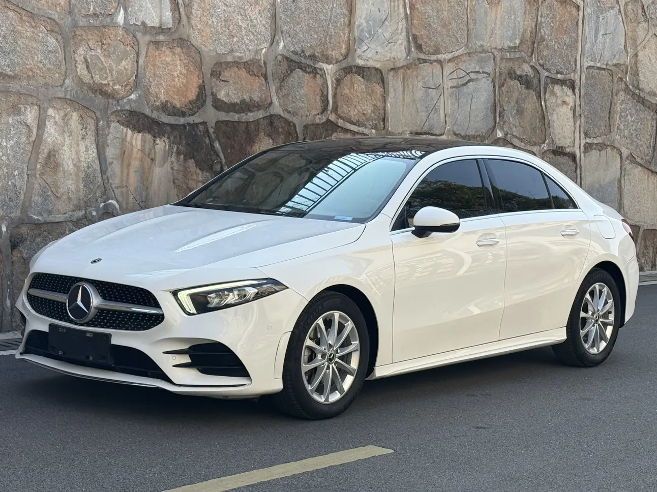 Mercedes-Benz Mercedes Benz A Class  из Китая