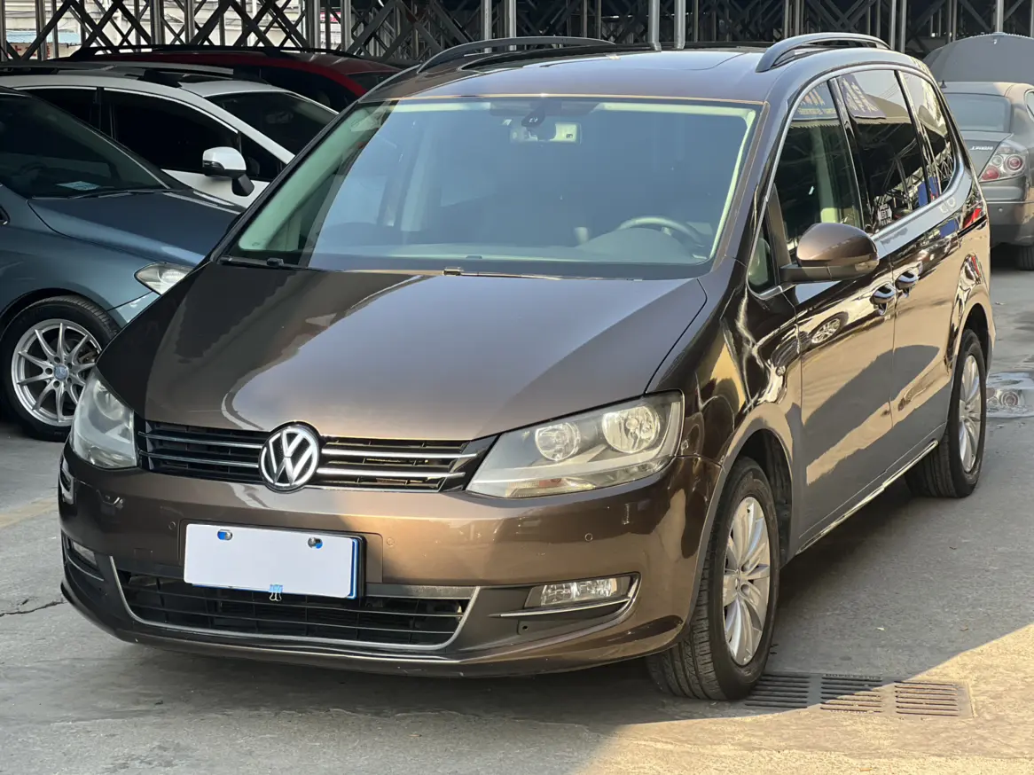 Volkswagen Sharon  из Китая
