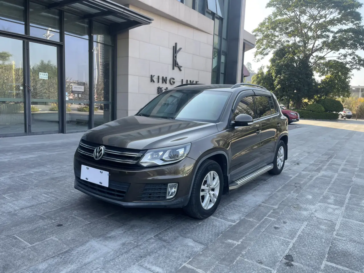 Volkswagen Tiguan  из Китая