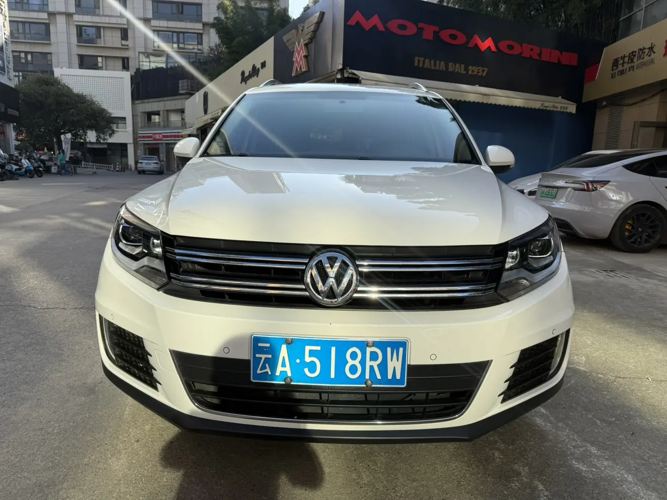 Volkswagen Tiguan  из Китая