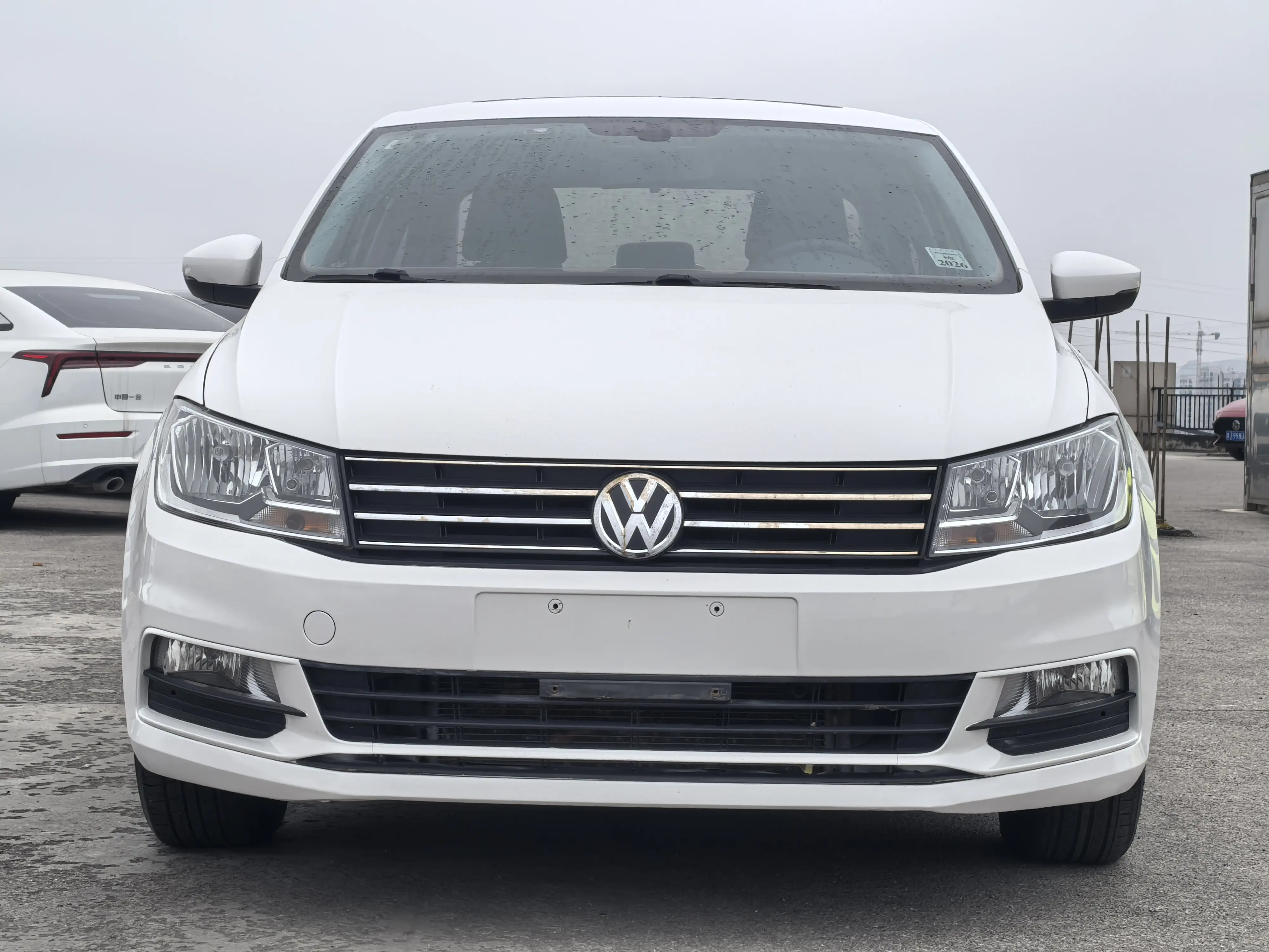 Volkswagen Santana  из Китая