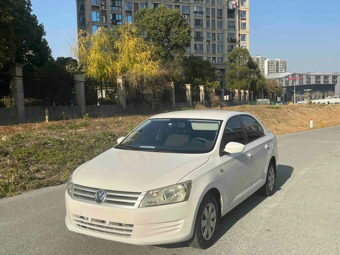 Volkswagen Santana  из Китая