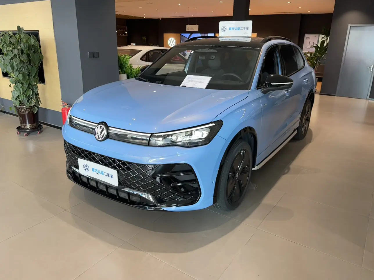 Volkswagen Tiguan L  из Китая