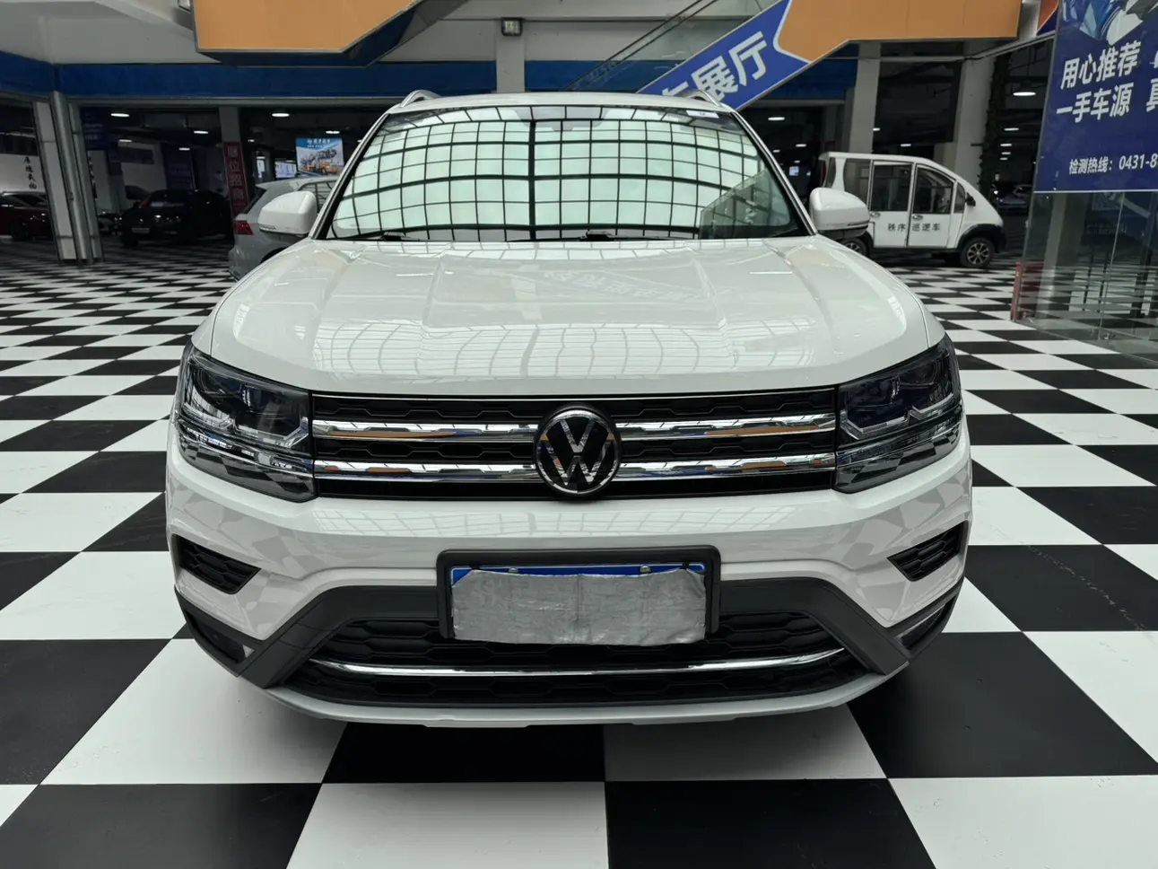 Volkswagen Tharu  из Китая