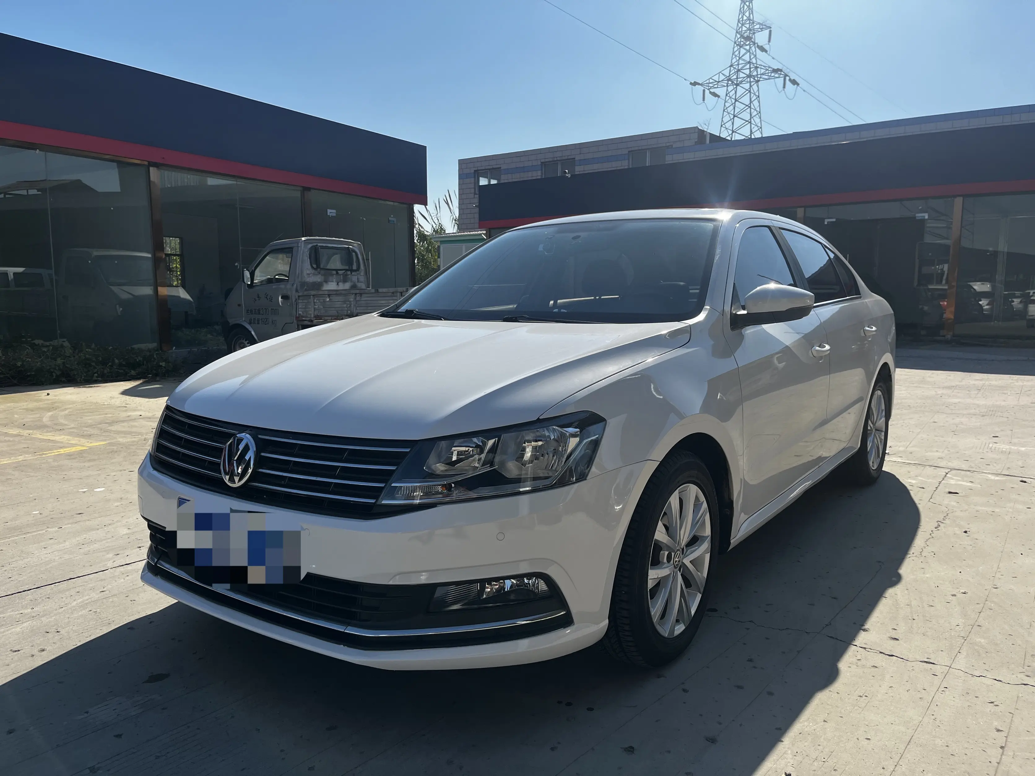 Volkswagen Lavida  из Китая