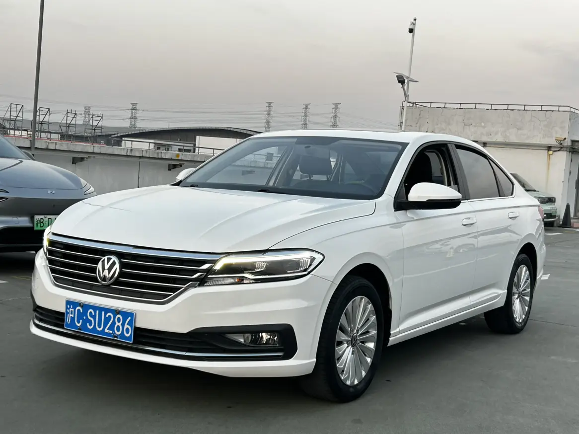 Volkswagen Lavida  из Китая