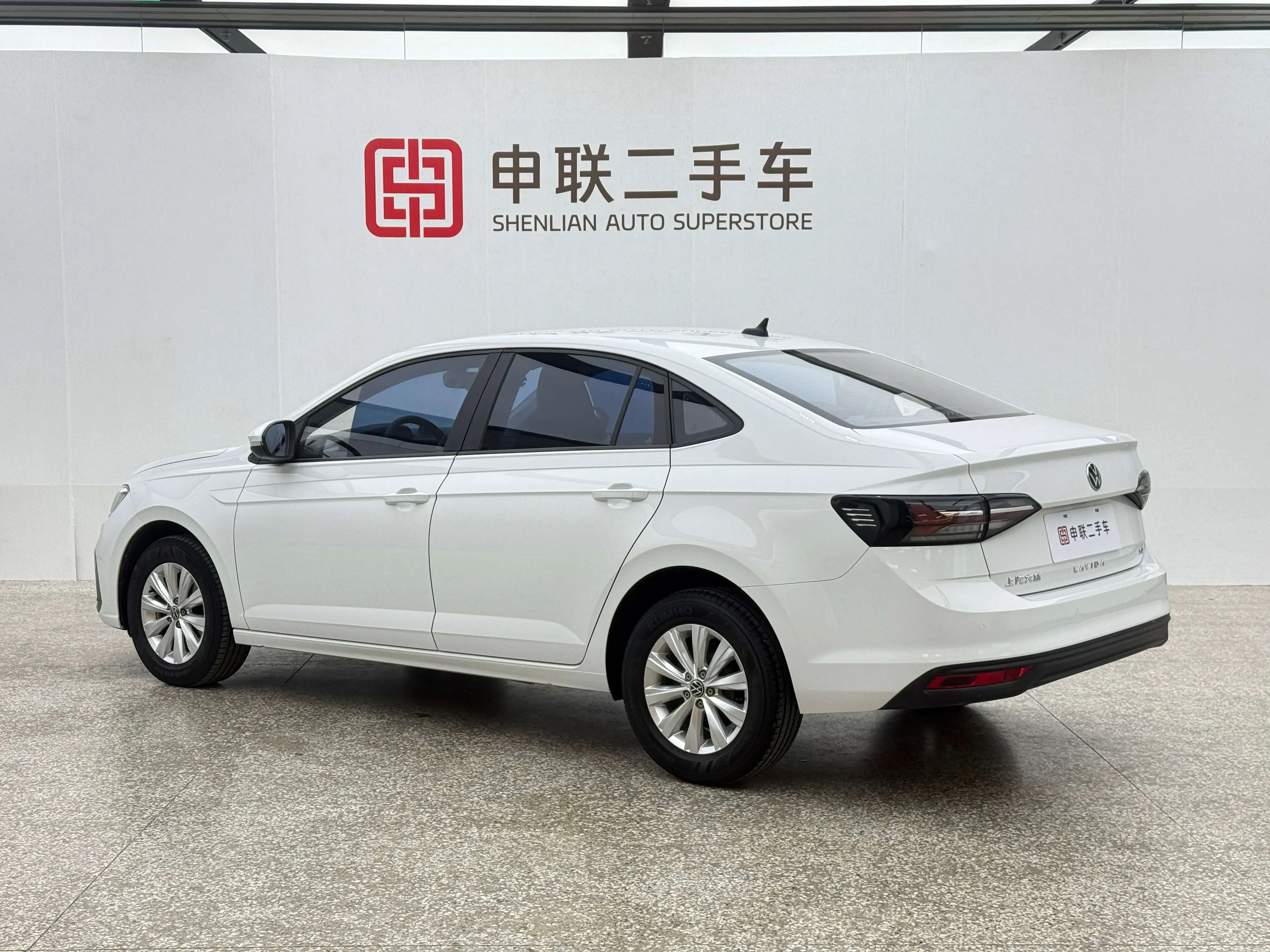 Volkswagen Lavida  из Китая