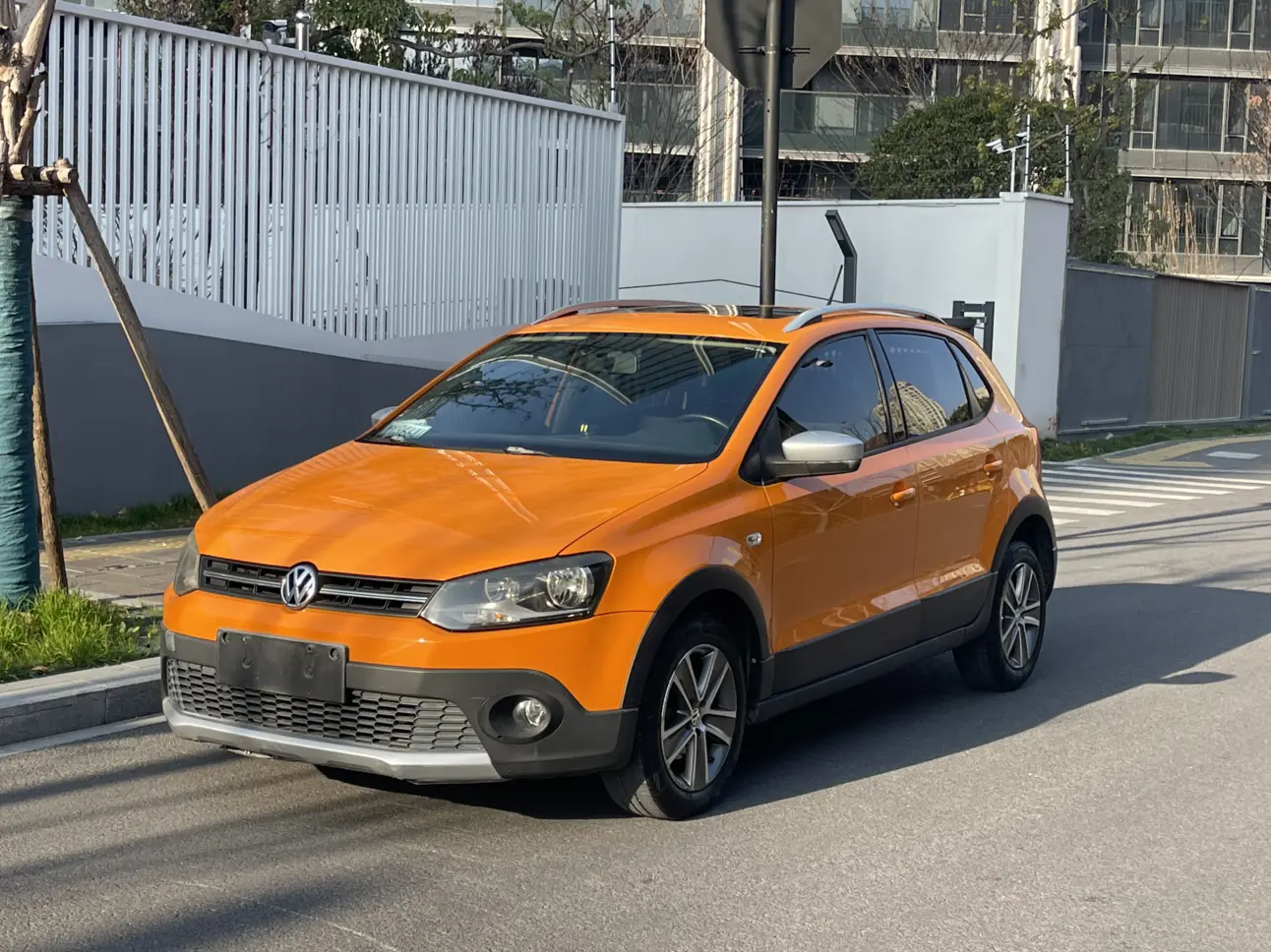 Volkswagen Polo  из Китая