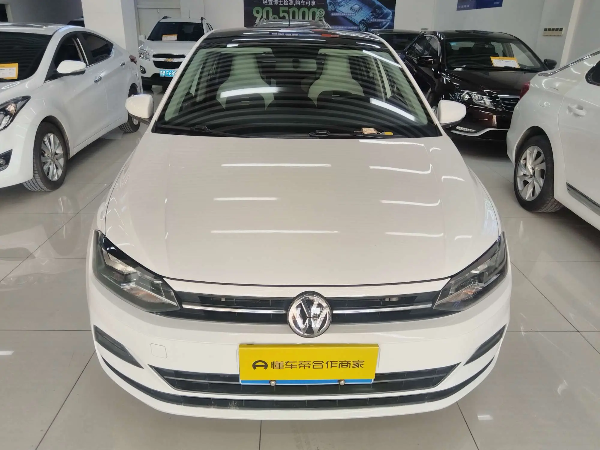Volkswagen Polo  из Китая