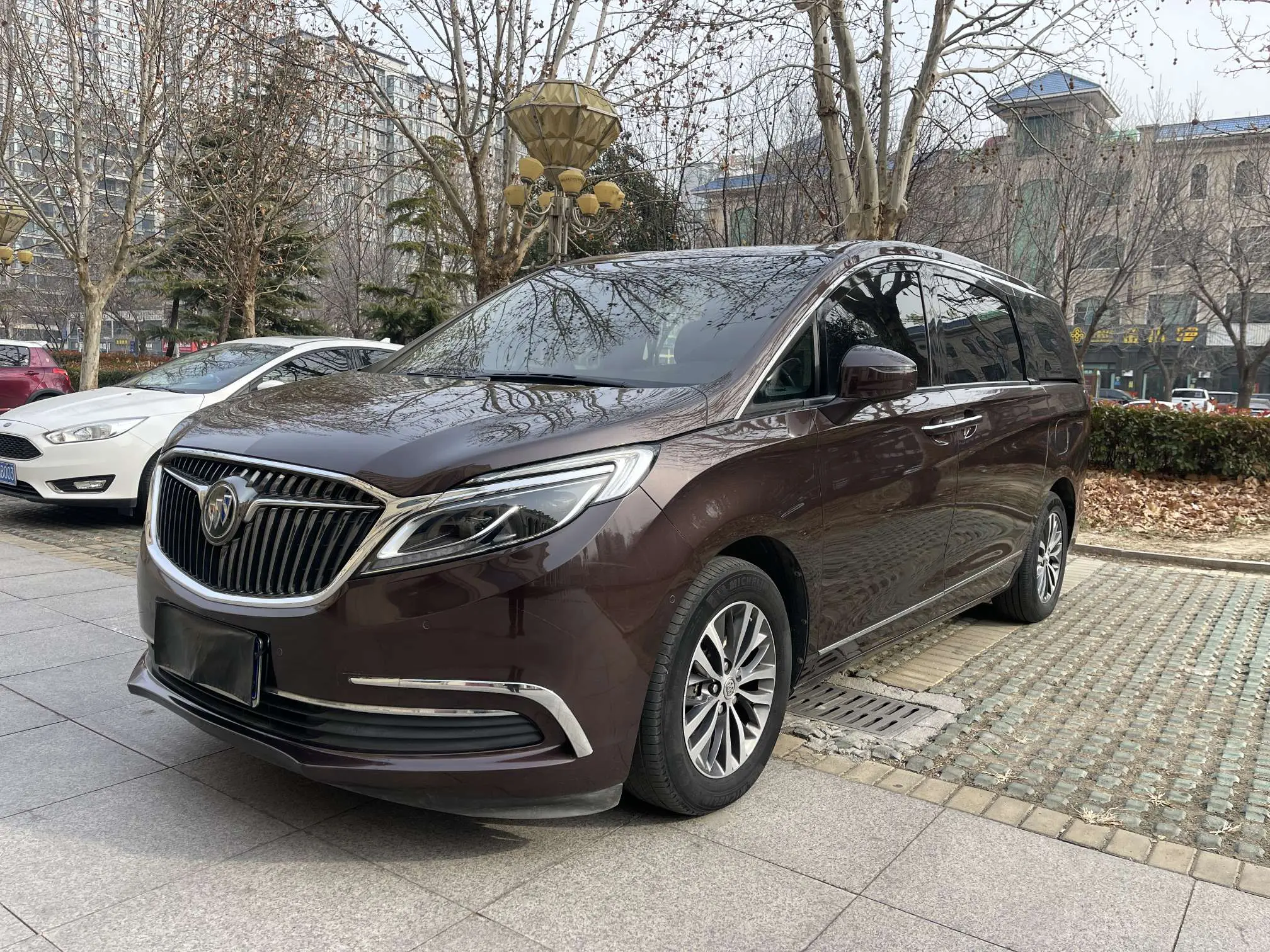 Buick GL8  из Китая