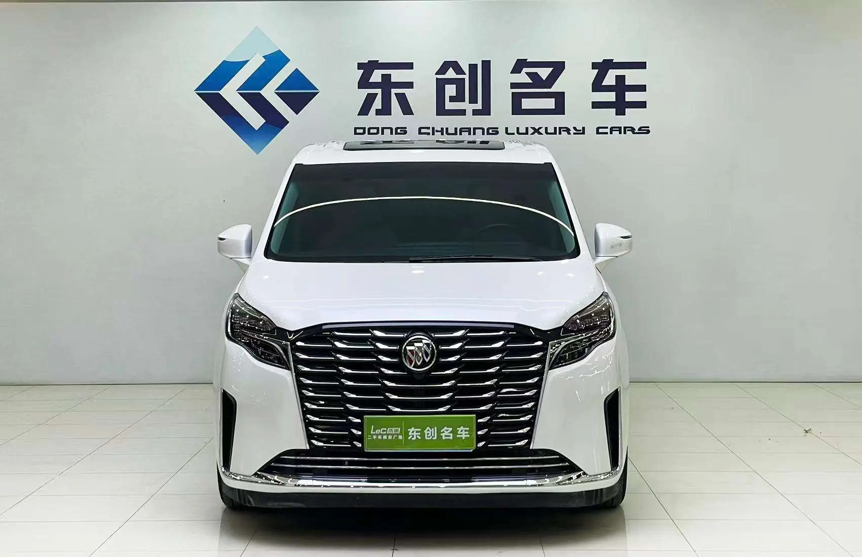 Buick GL8  из Китая