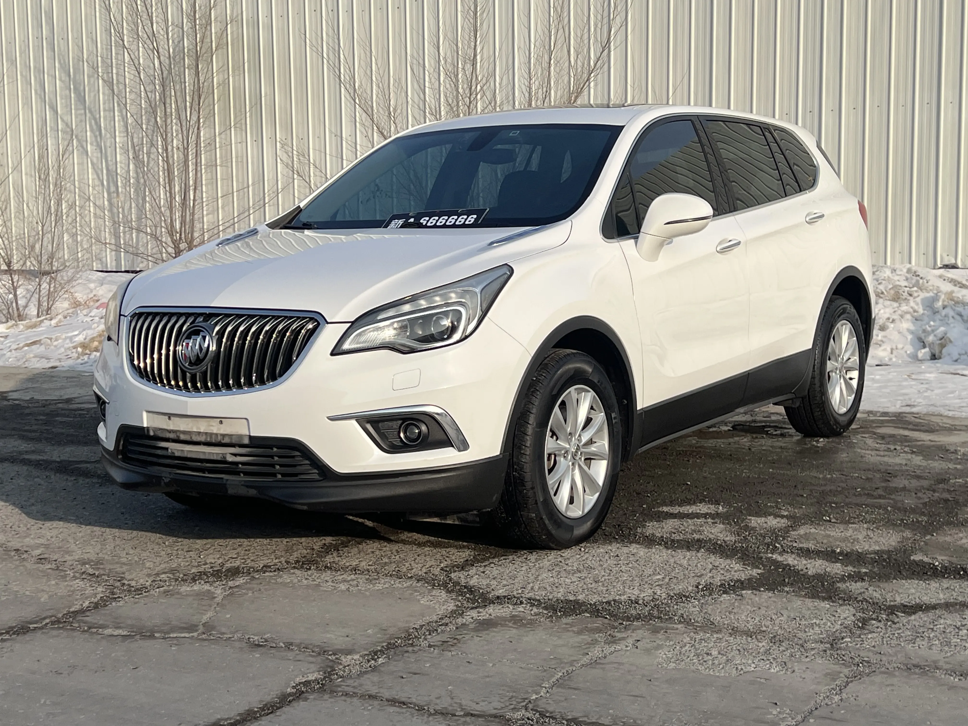 Buick Envision  из Китая