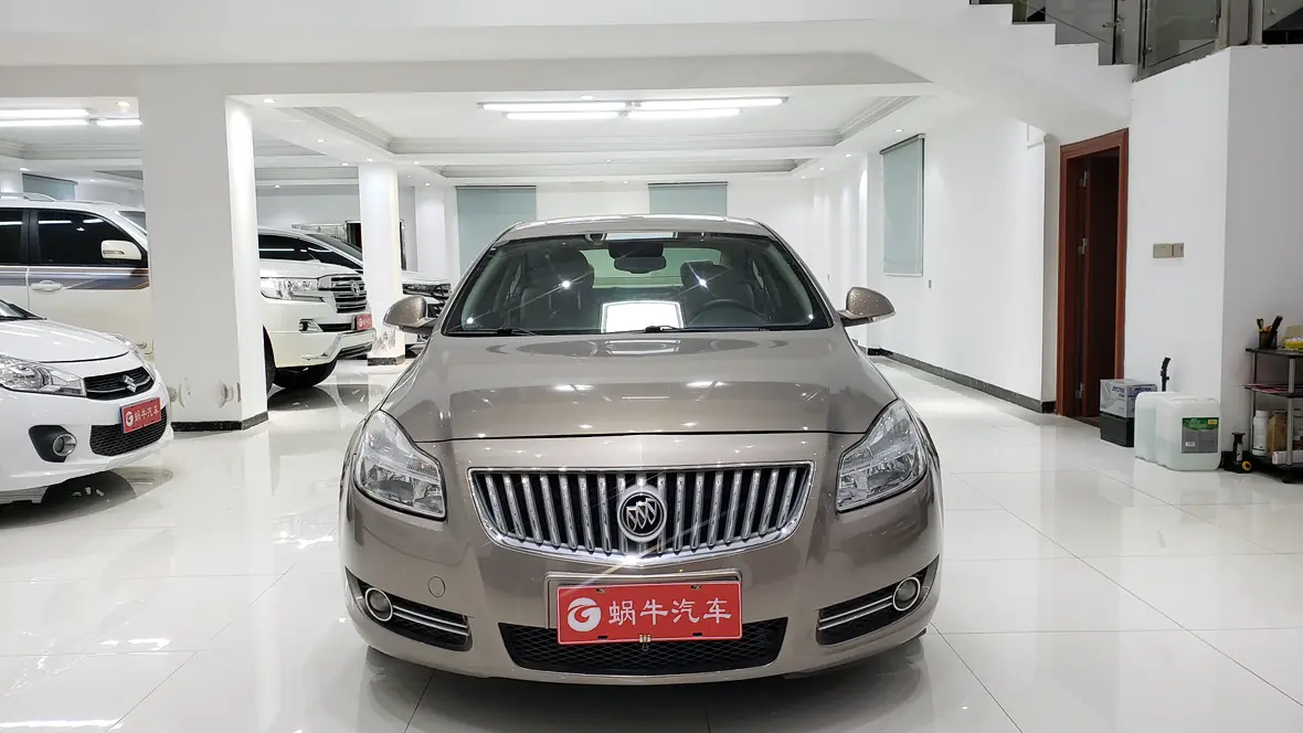 Buick Majesty  из Китая