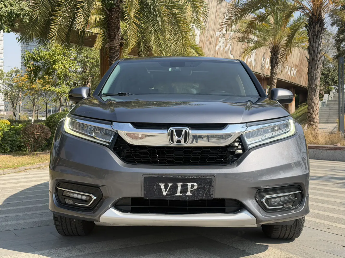 Honda Avancier (Crown Road)  из Китая