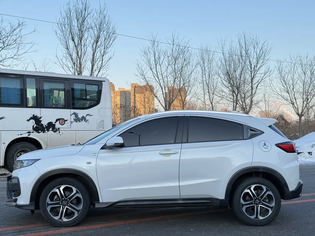 Honda WR-V (XR-V)  из Китая