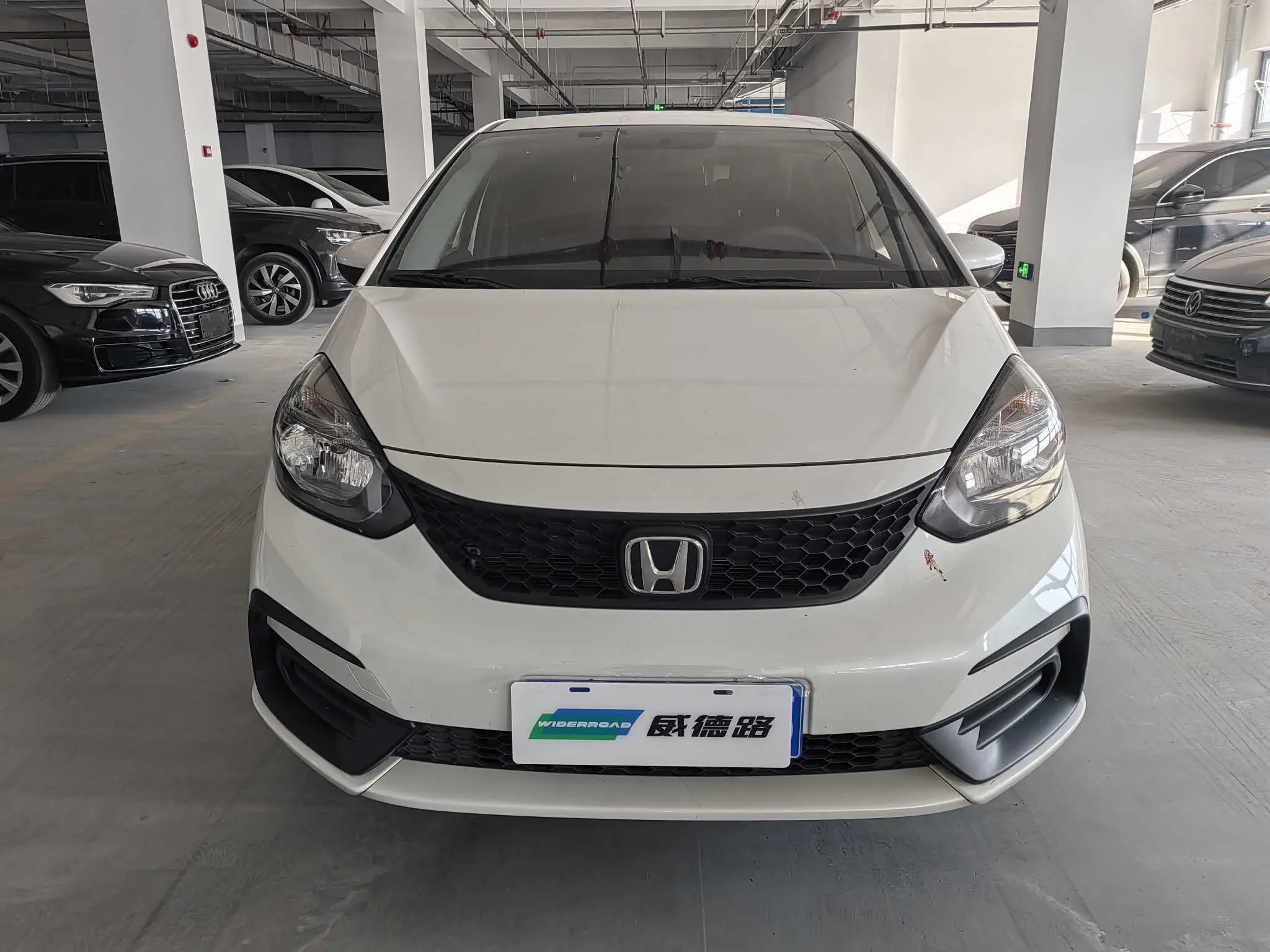 Honda Fit  из Китая
