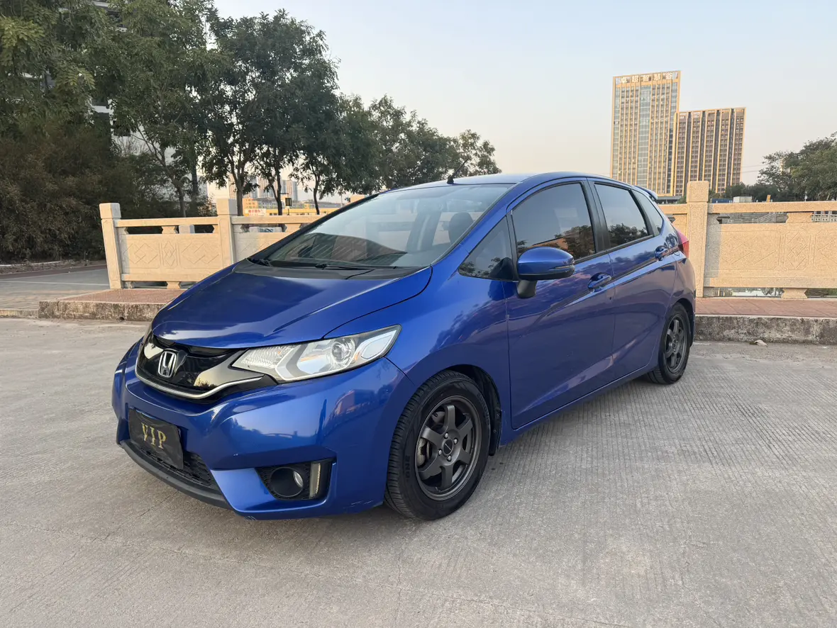 Honda Fit  из Китая