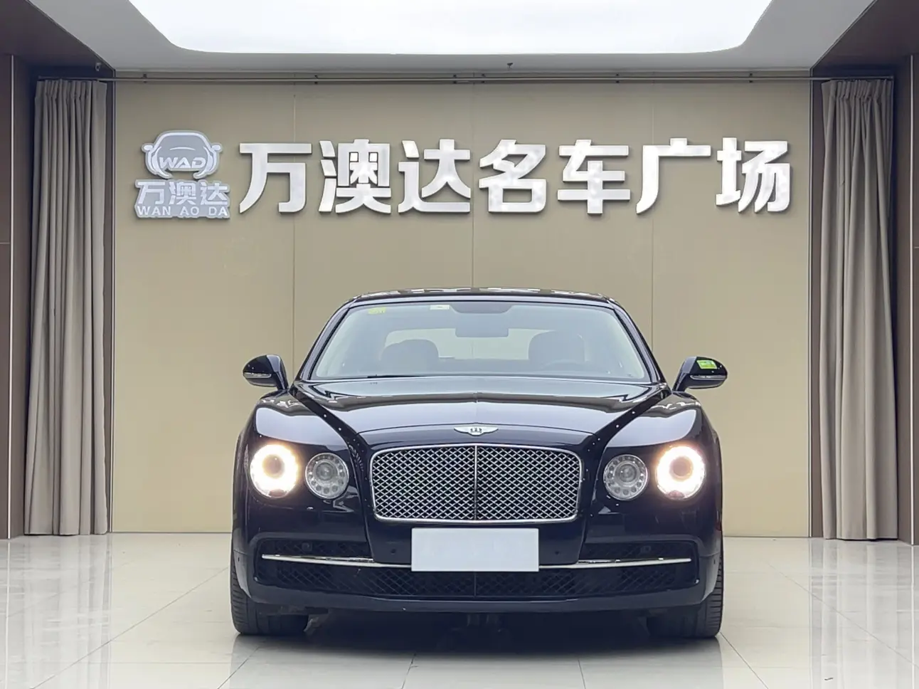 Bentley Galloping  из Китая