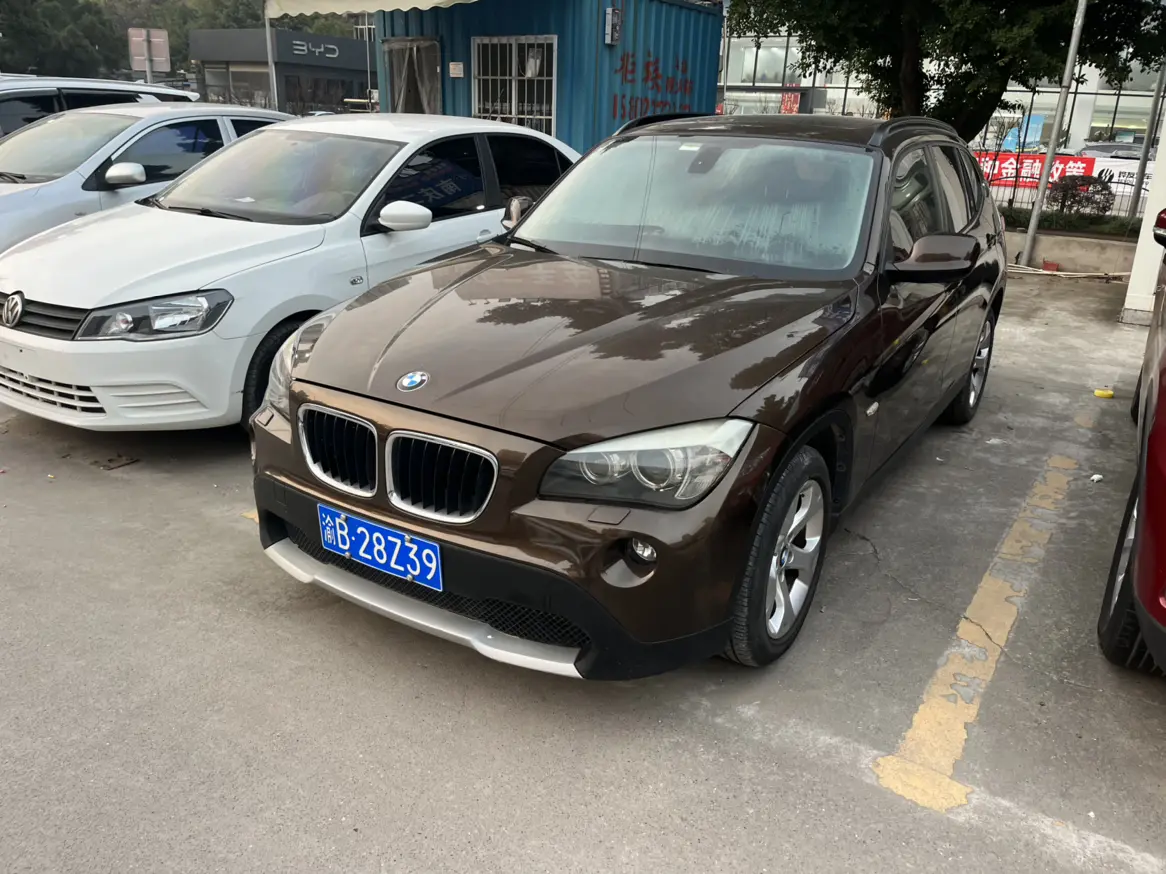 BMW X1  из Китая