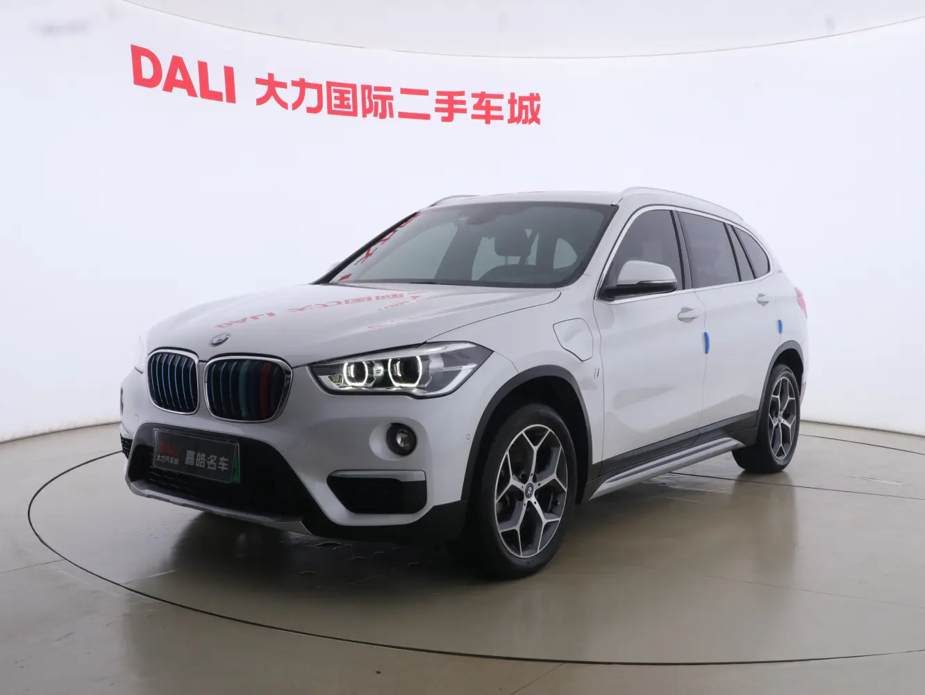 BMW X1 PHEV  из Китая