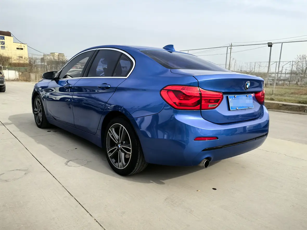 BMW 1 Series  из Китая