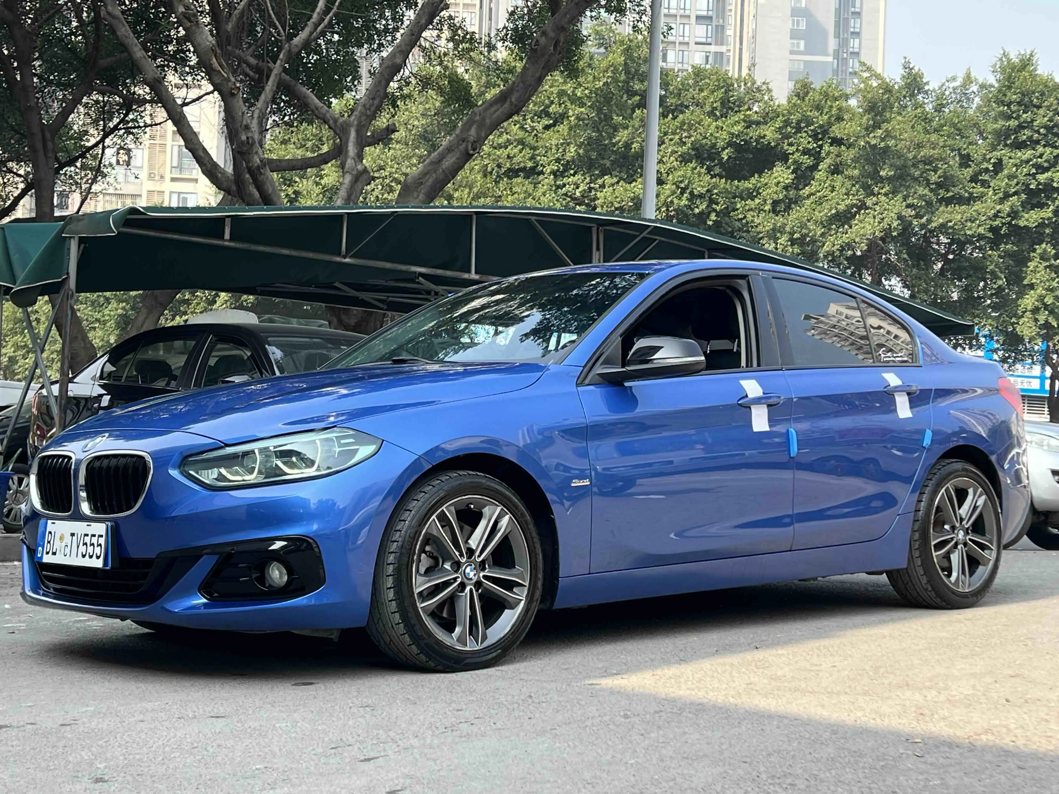 BMW 1 Series  из Китая