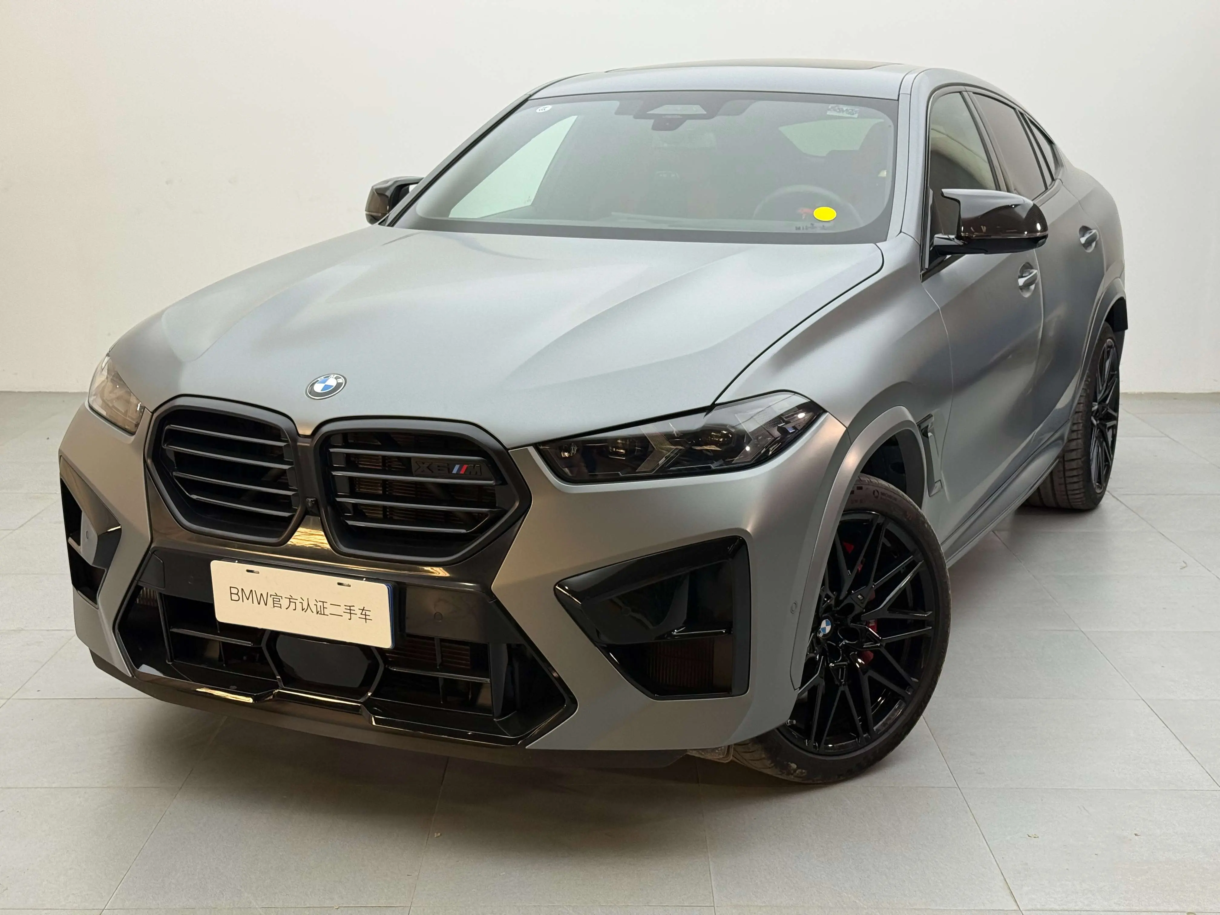 BMW X6 M  из Китая