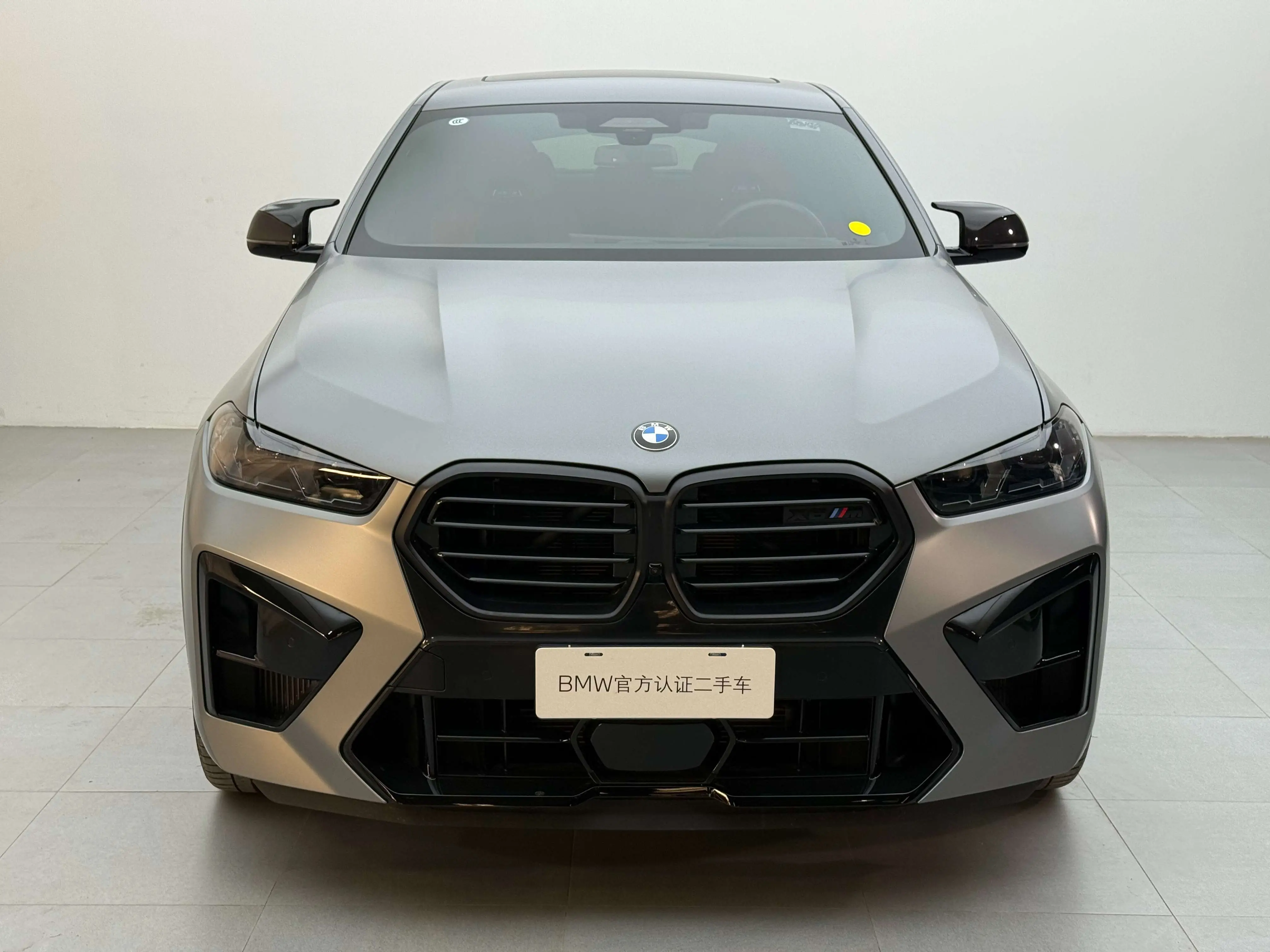 BMW X6 M  из Китая