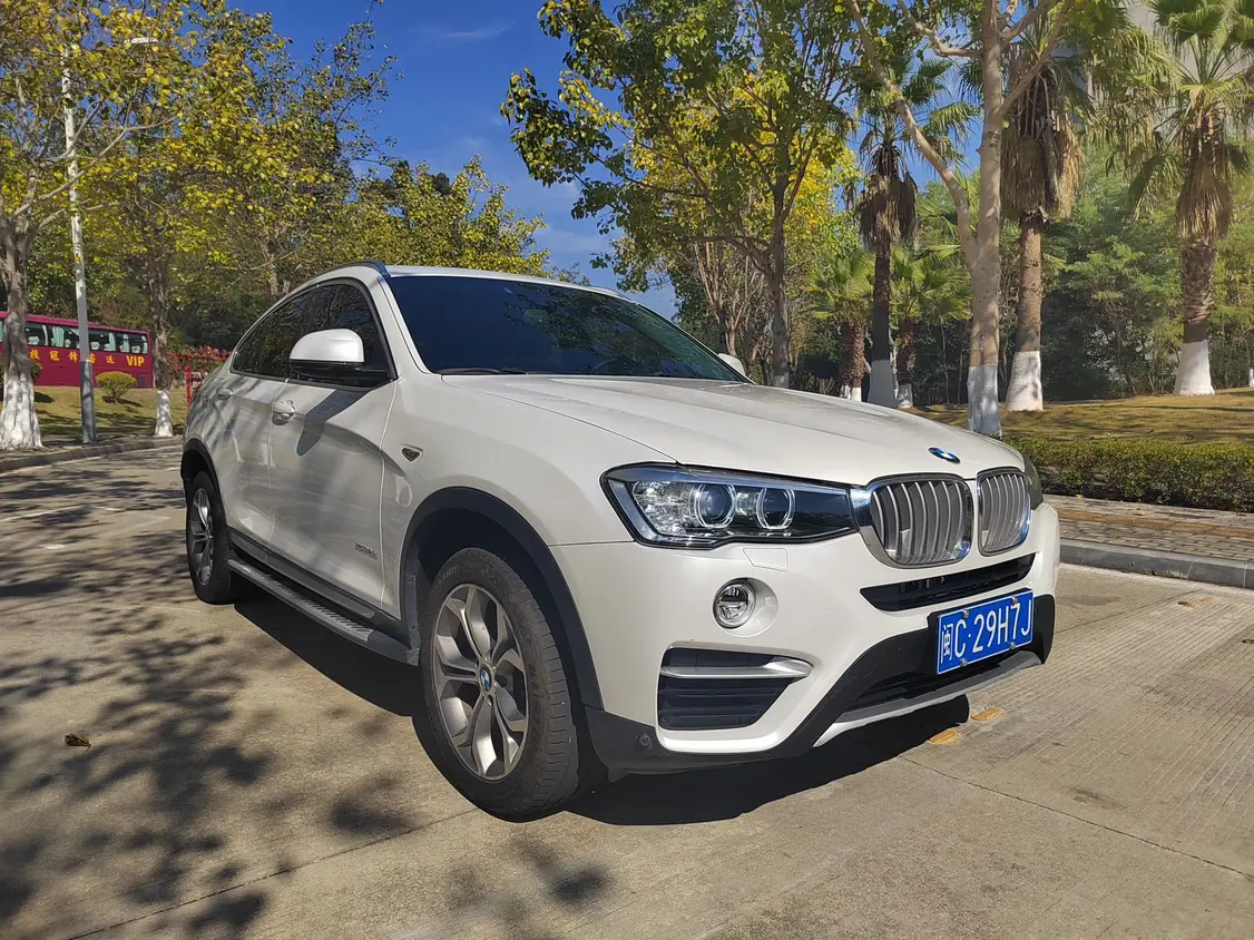 BMW X4  из Китая